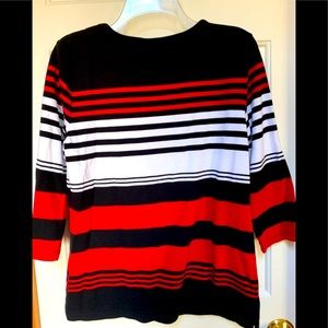 3/4 sleeve knit striped top.